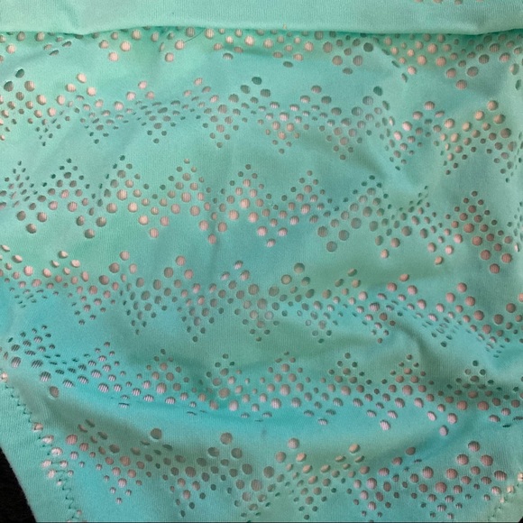 victoria’s secret bikini bottom - Picture 7 of 16